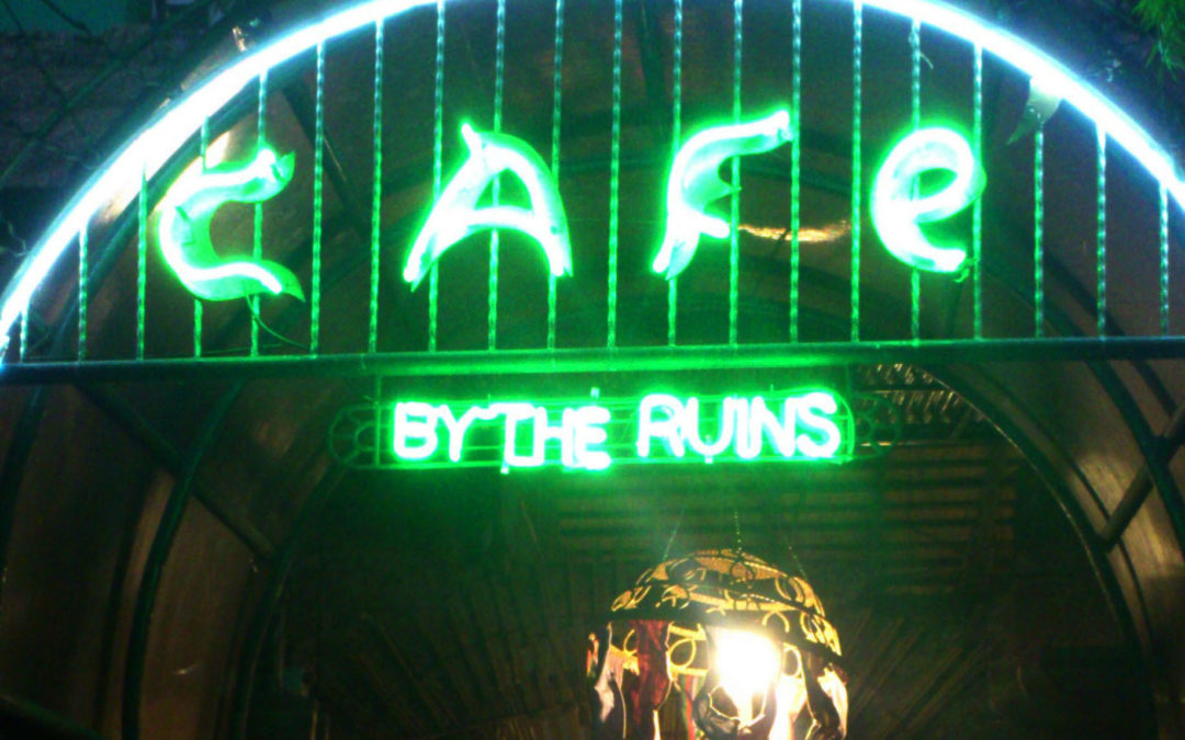 Red Maleta Eats: Cafe By The Ruins, Baguio