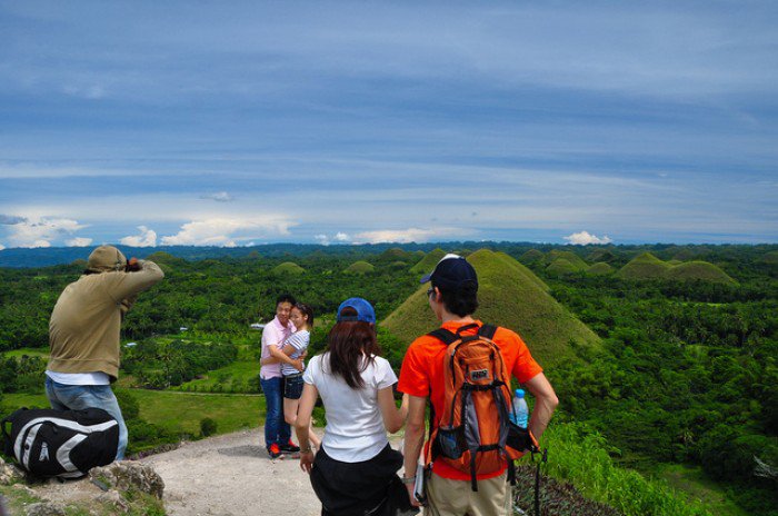 15 Different Types Of Travellers You Will Meet In The Philippines